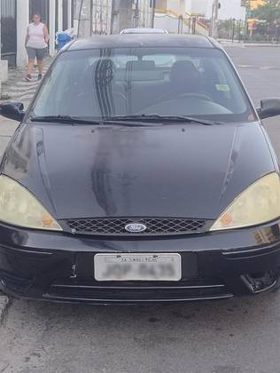FORD FOCUS 1.6 GLX 8V GASOLINA 4P MANUAL FORD FOCUS 1.6 GLX 8V GASOLINA 4P MANUAL